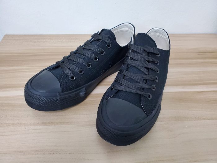 Meridian Secondary Unisex Black Shoes